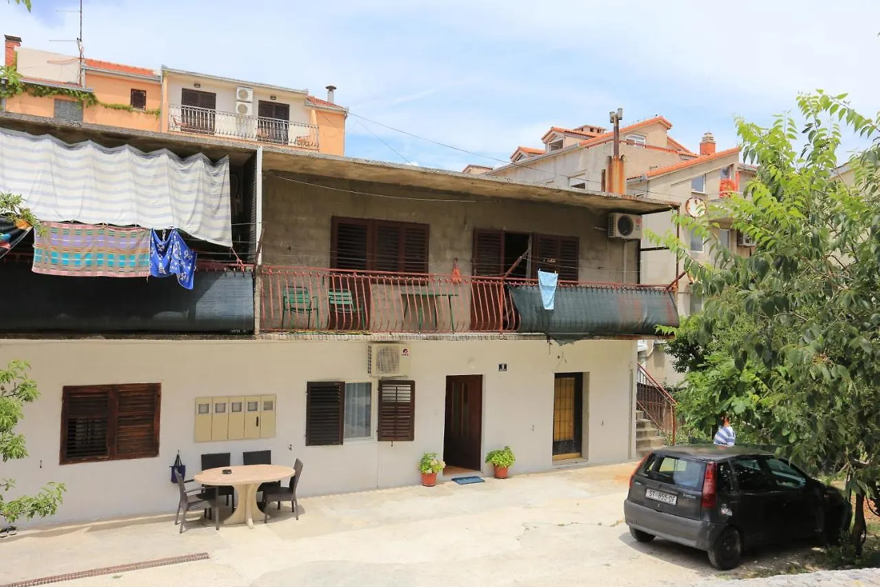Double Room Split 17766A